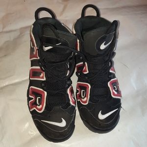 Youth nike air uptempo